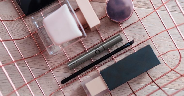 Bewertung der Wimperntusche Lashcode